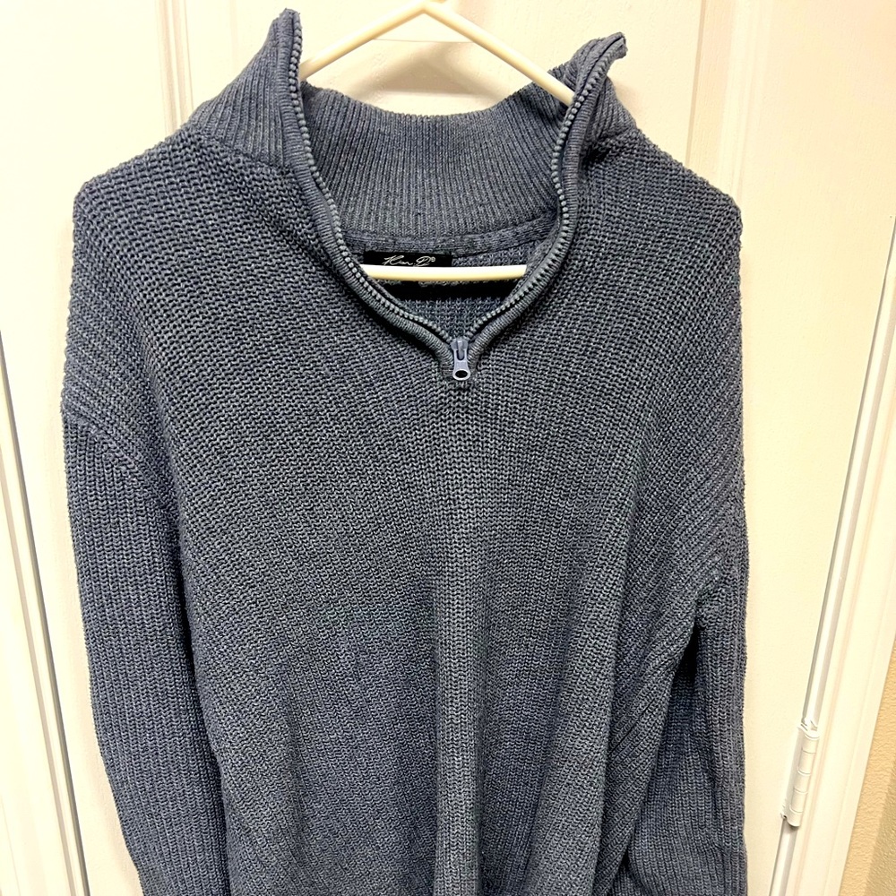 Unknown Brand pull over sweater